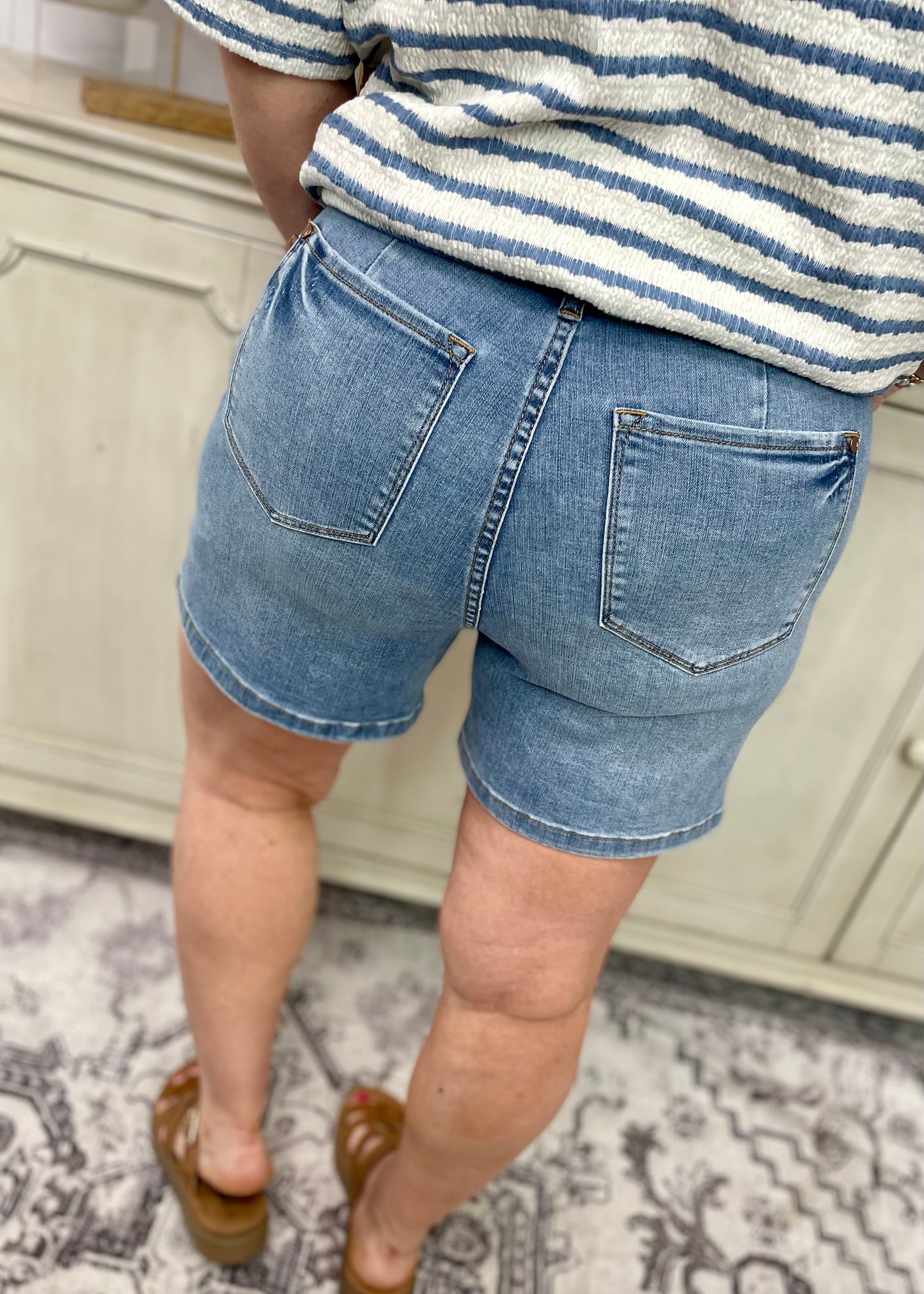 Judy Blue (JB150337) Tummy Control Cool Denim Shorts