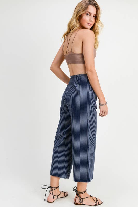 Cropped Wide Leg Pant W/ Front Drawstring - Navy