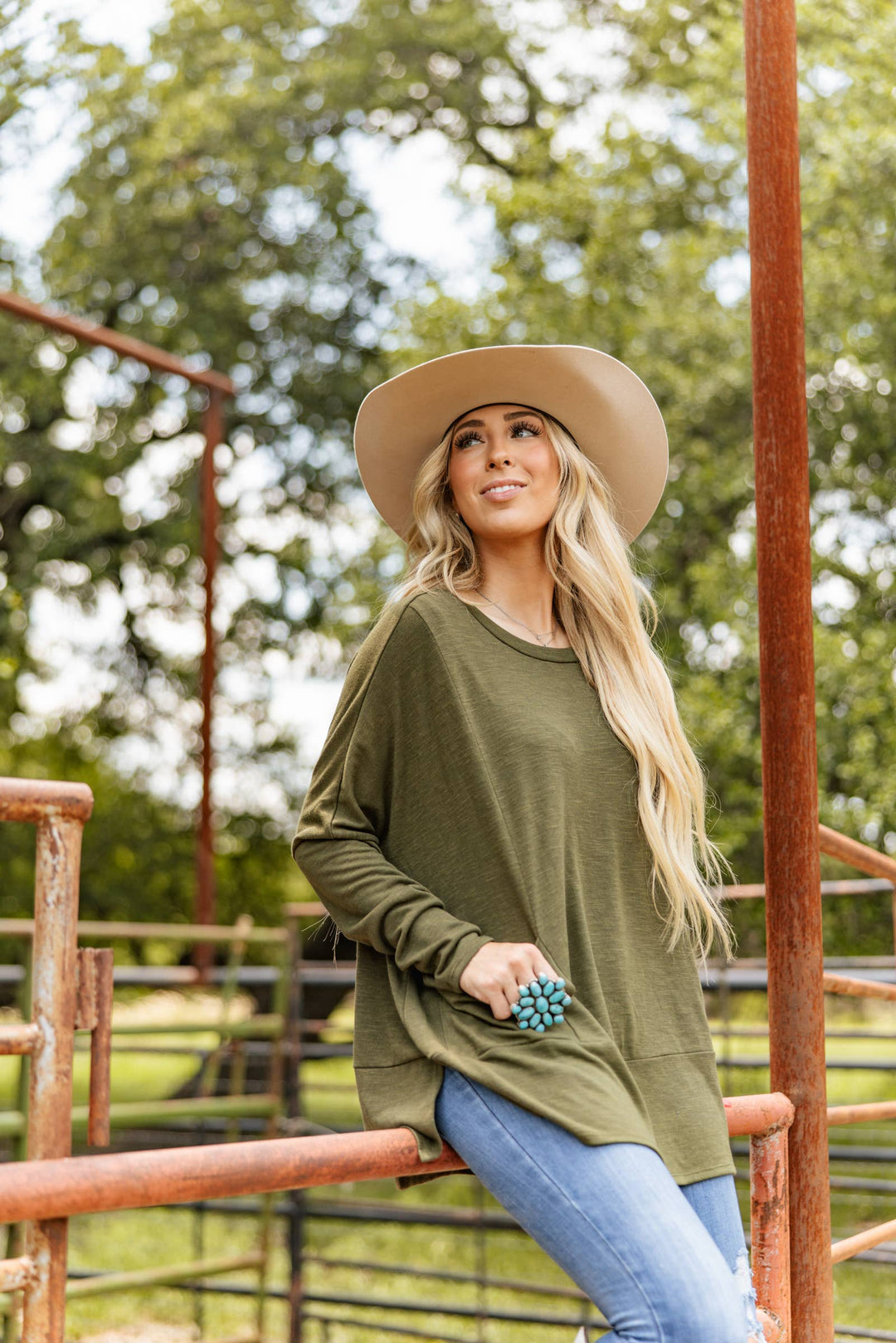 Olive - Weekend Ease Pocket Top