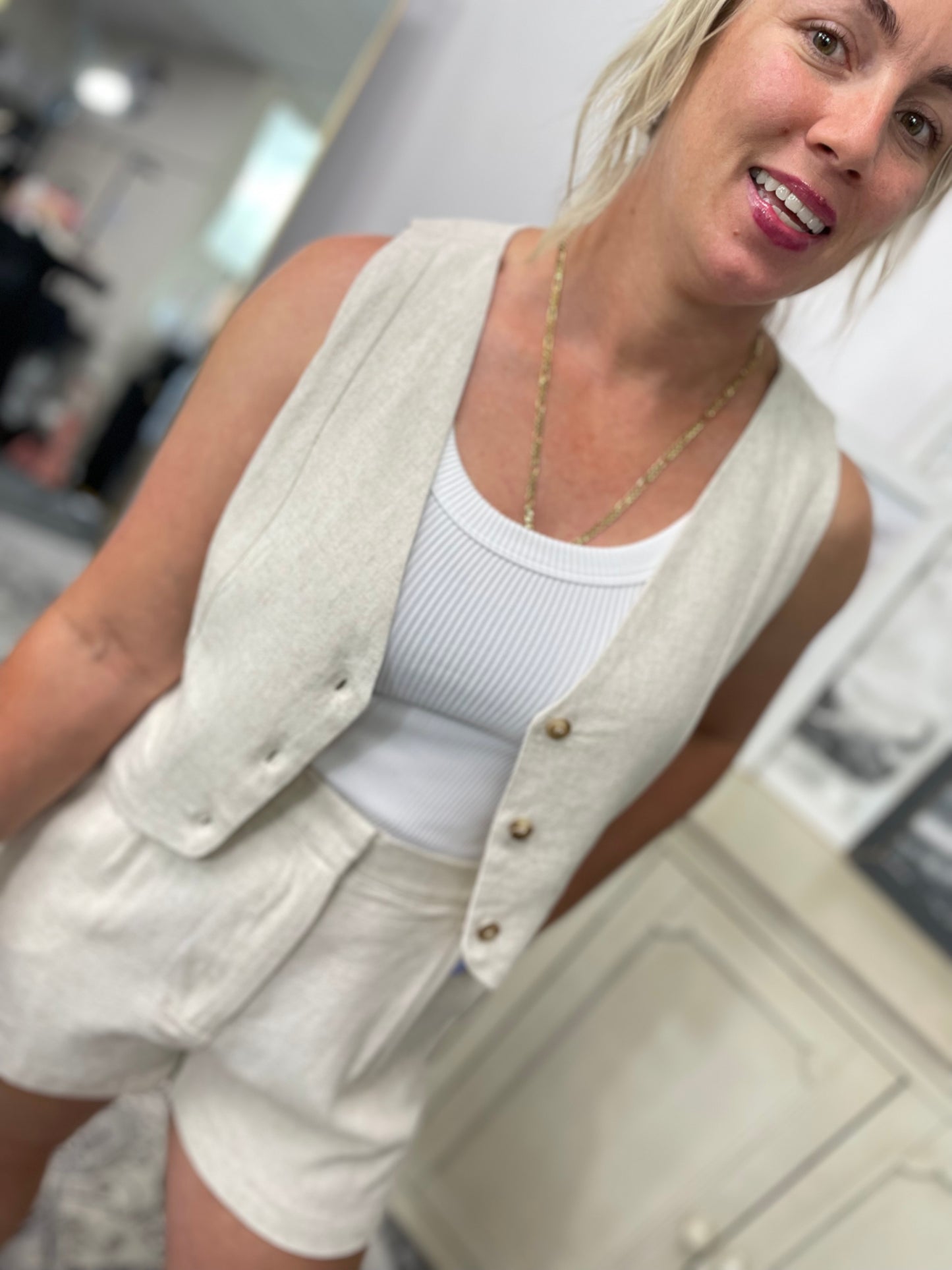 Rayon Linen Shorts: OATMEAL