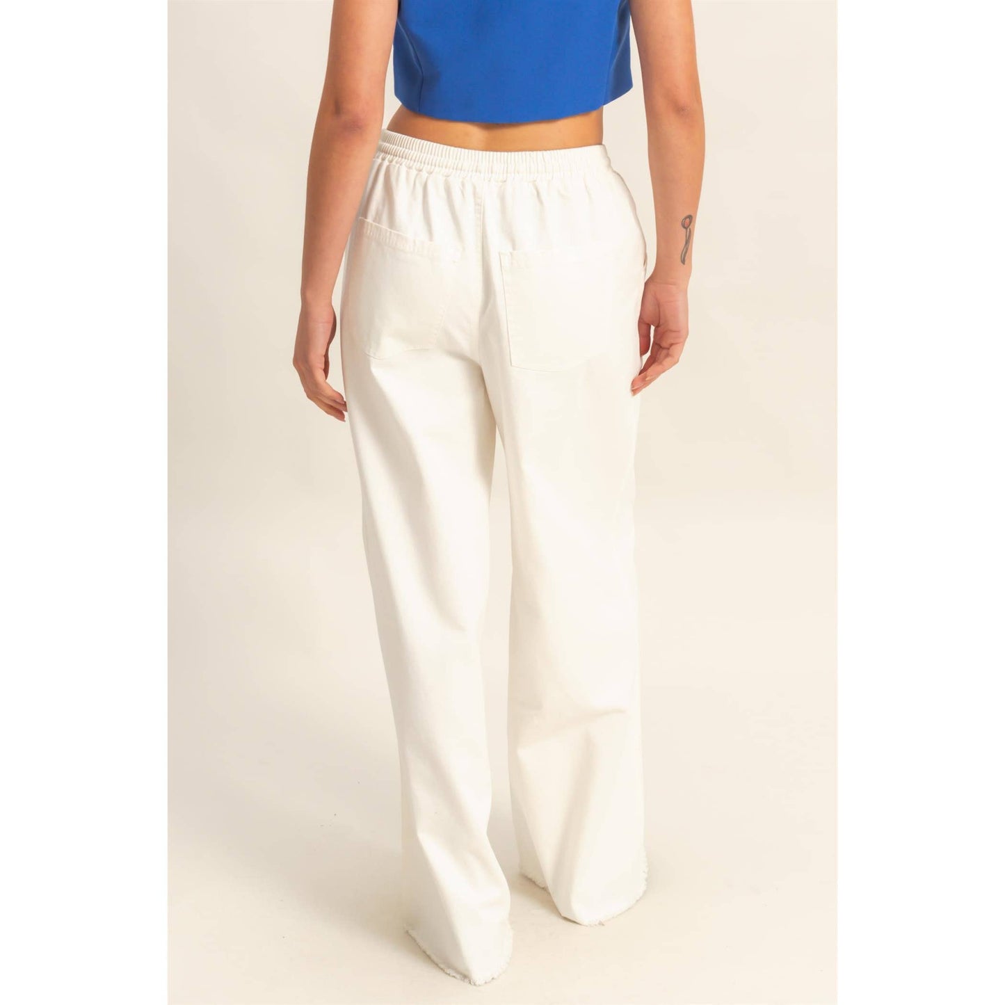 Elasticized Waist Loose Fit Jeans: WHITE
