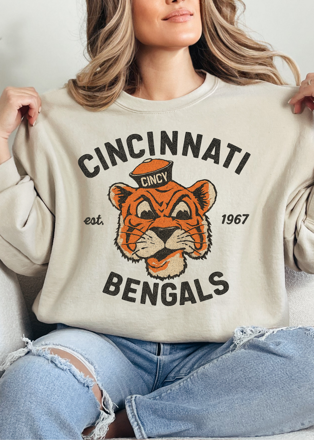 EST 1967 GRAPHIC TEE OR PULLOVER