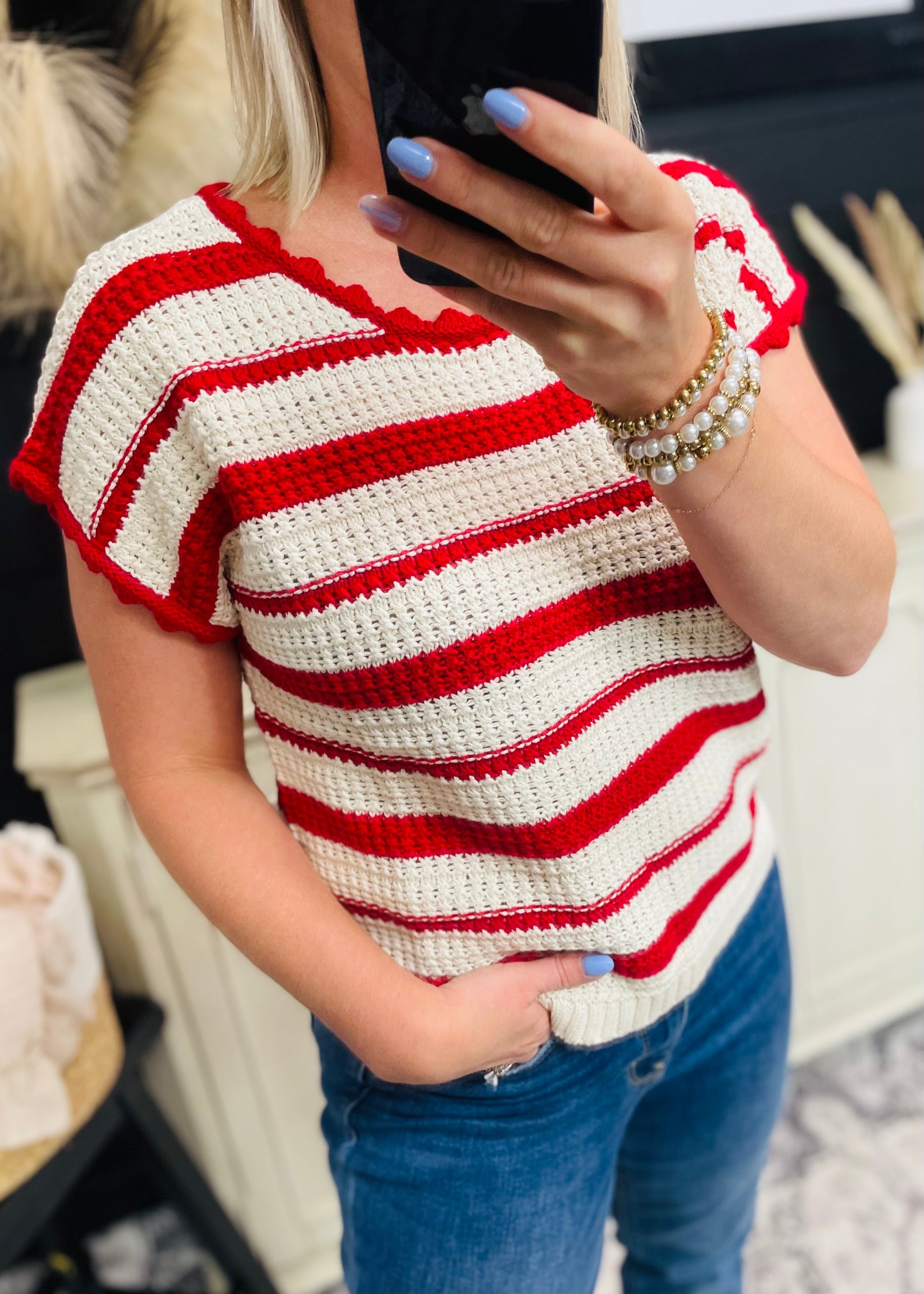 STRIPE SCALLOP TRIM SHORT SLEEVE CROCHET SWEATER