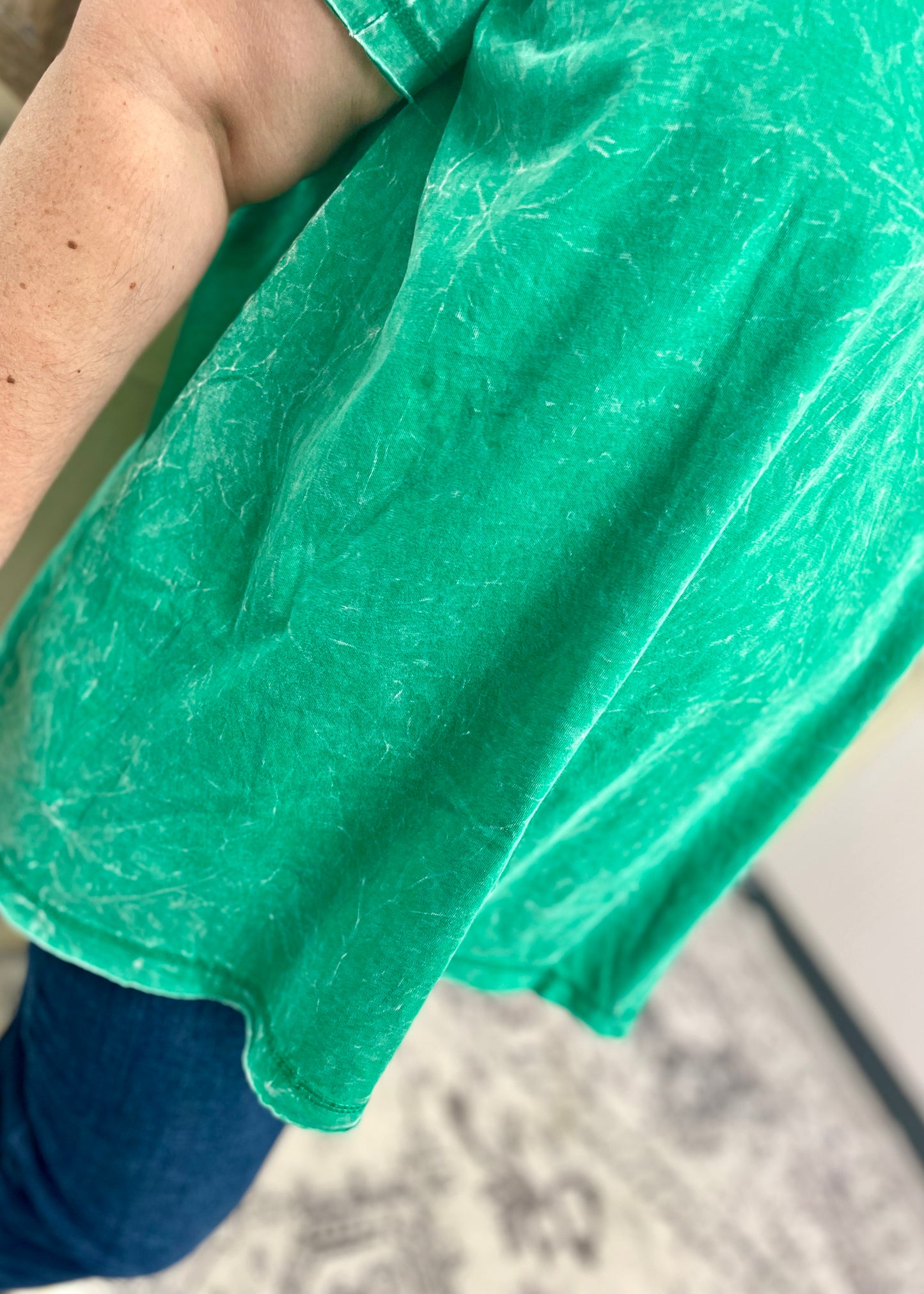 Kelly Green Crinkle Wash Tee