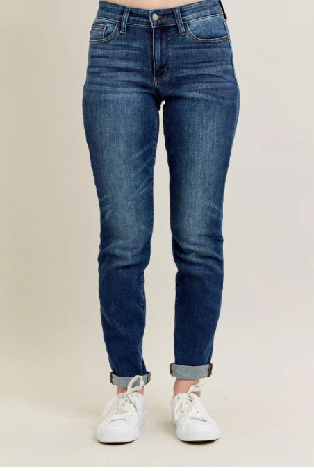 JB82428 - Mid Rise Slim Fit