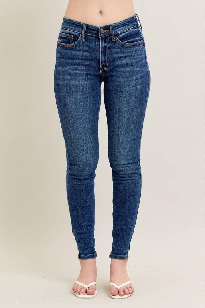 Judy Blue JB82252 - Mid-Rise Skinny