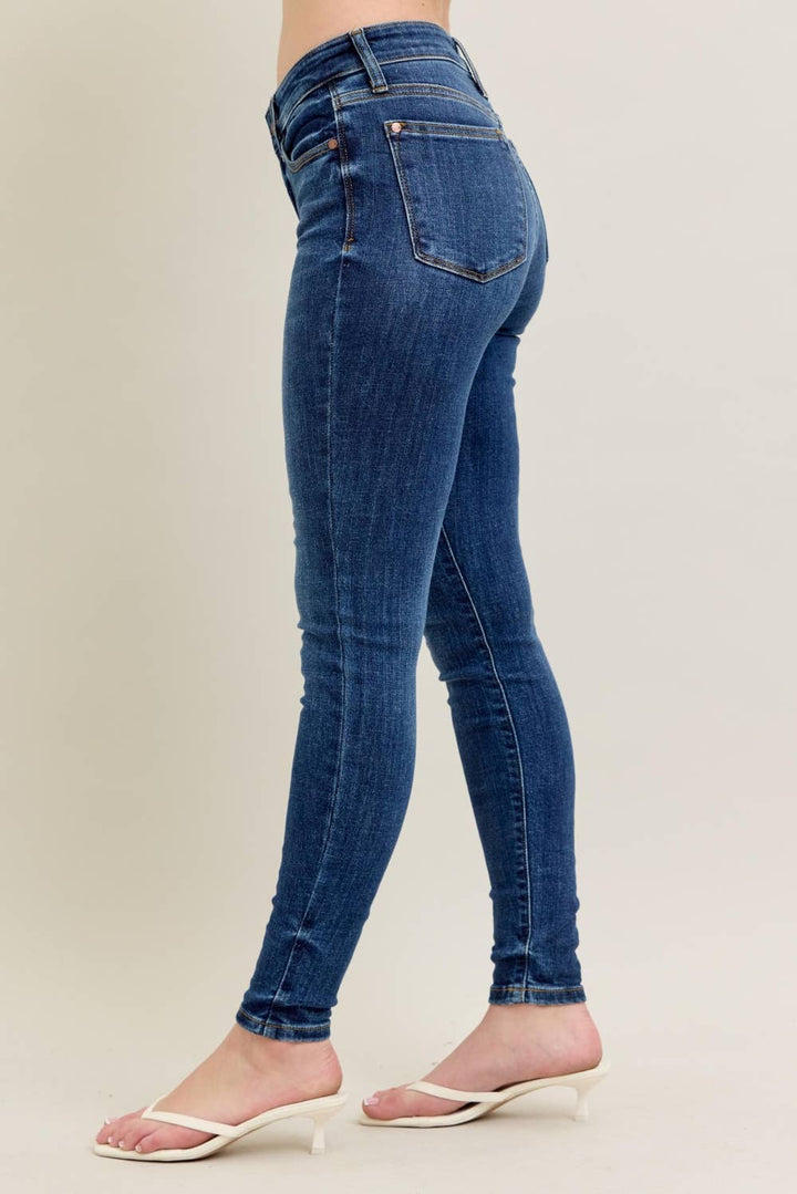 Judy Blue JB82252 - Mid-Rise Skinny
