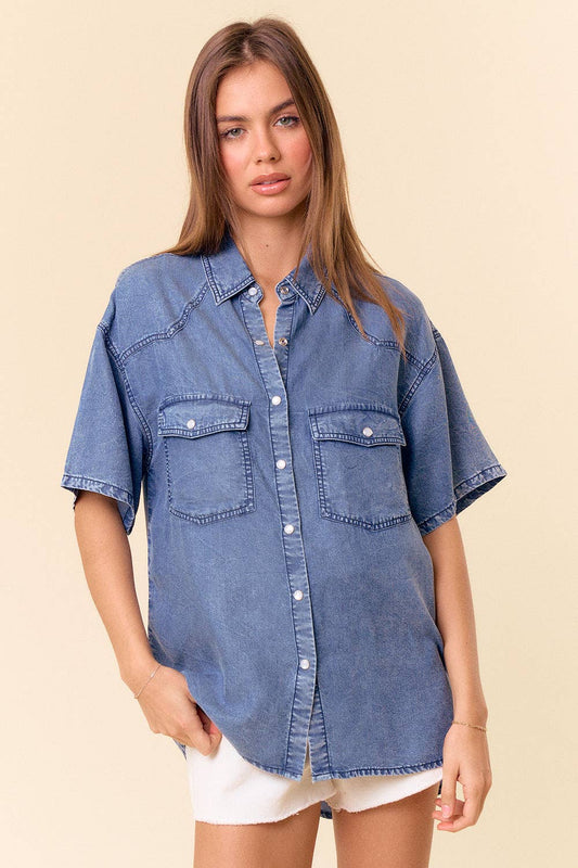 SHORT SLEEVE OVERSIZED DENIM BUTTON DOWN SHIRT
