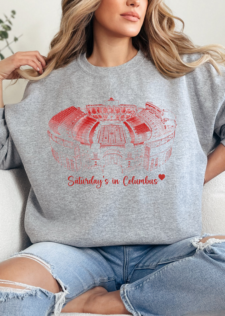 SATURDAYS GRAPHIC TEE  OR CREWNECK