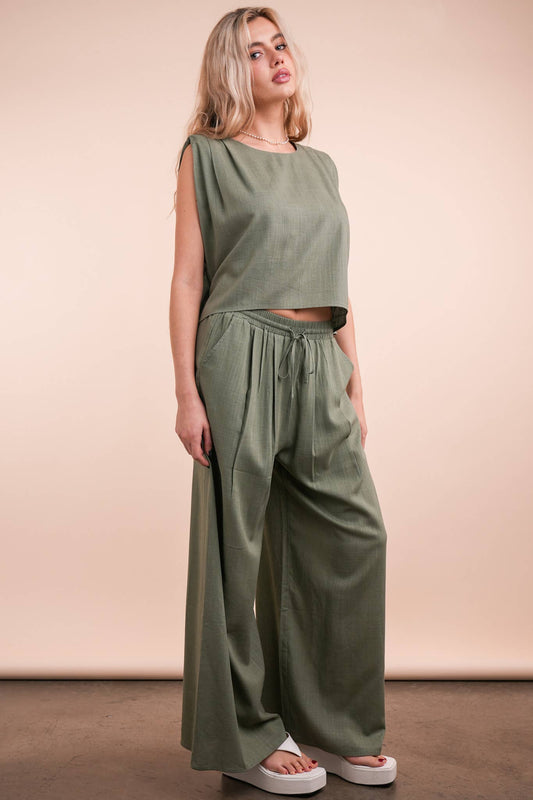 Solid Woven Top: Olive