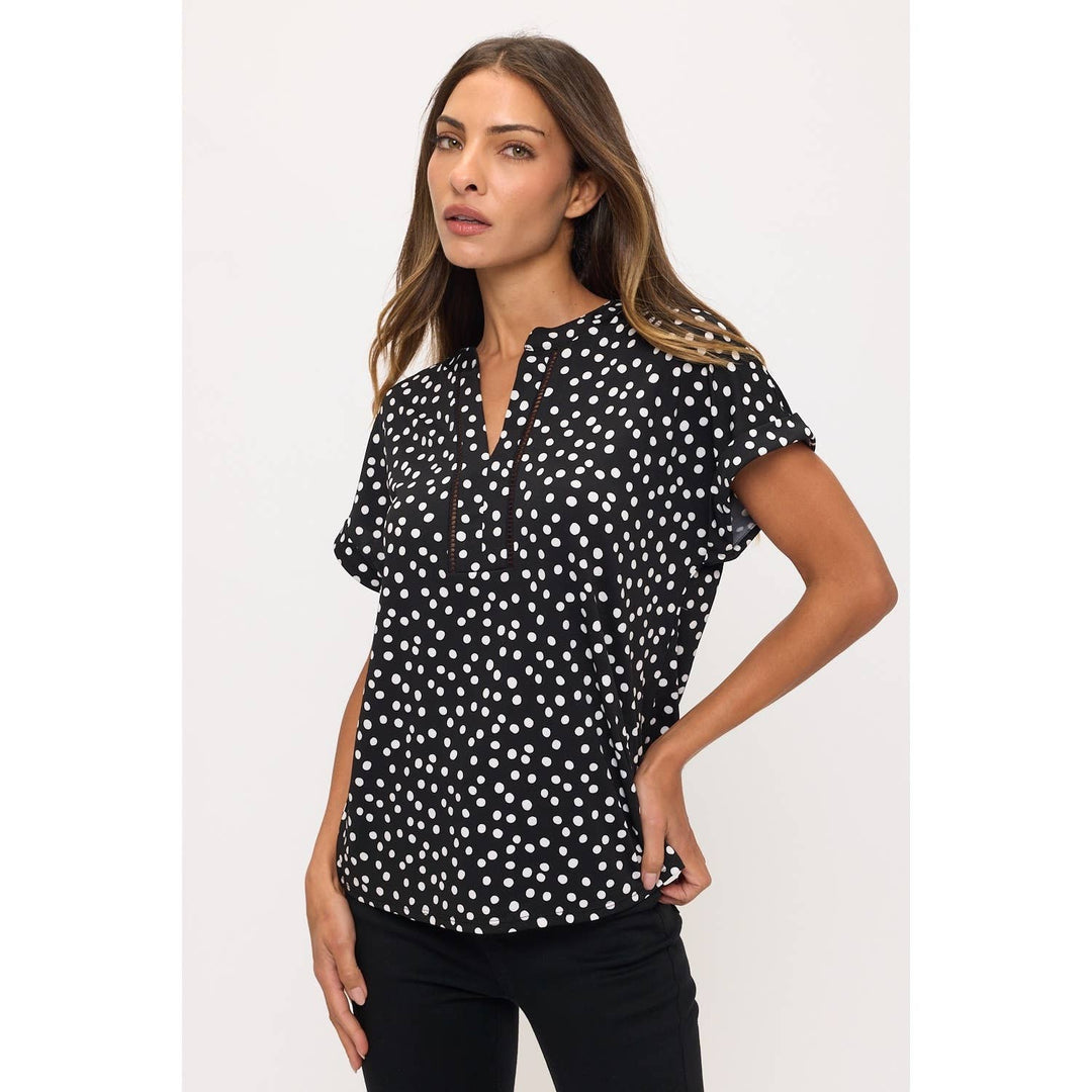 DOT ITY LATTICE PLACKET DOLMAN: BLACK/IVORY
