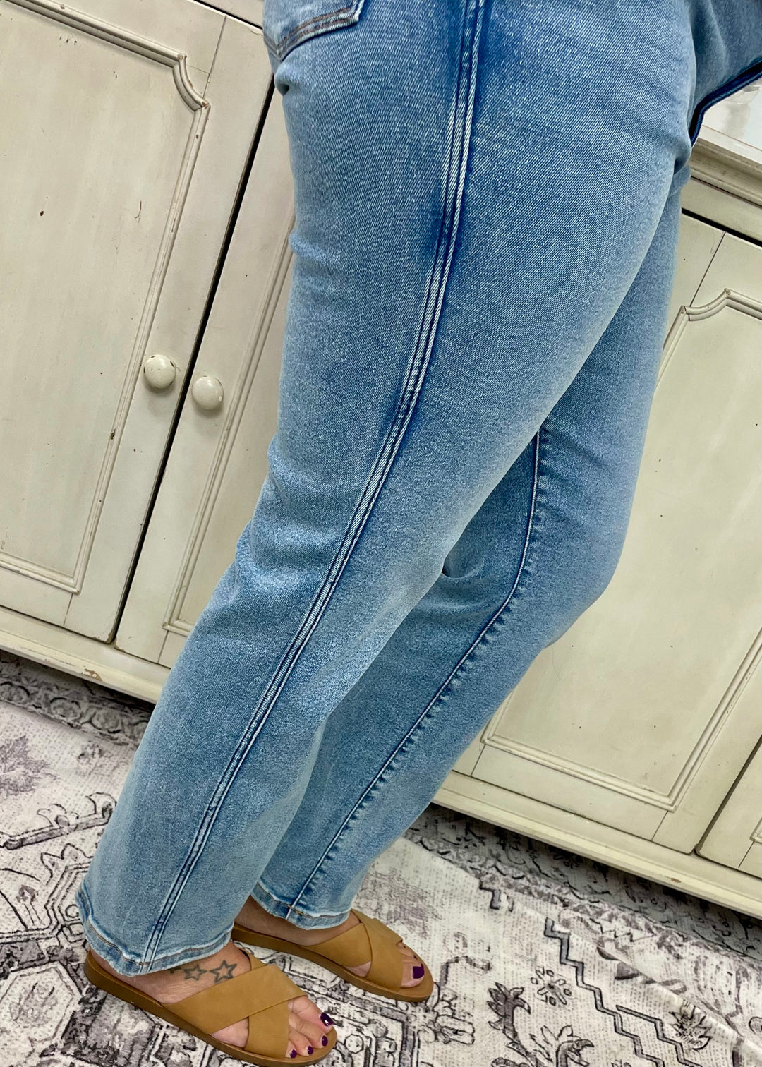 Judy Blue 8607 - High Rise Vintage Straight