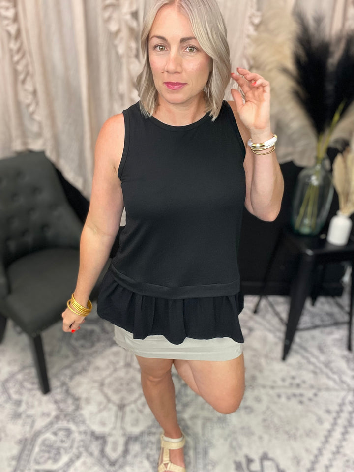 Black - Twist Front Burn Out Top