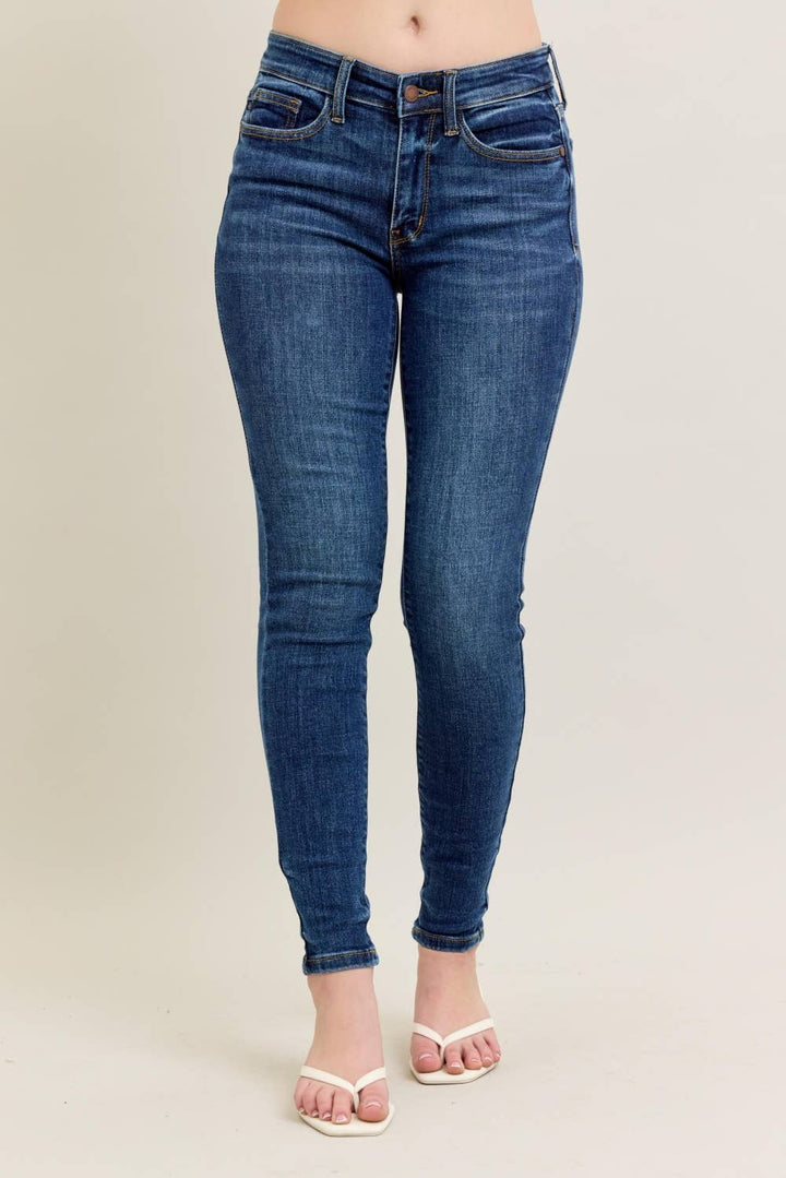 Judy Blue JB82252 - Mid-Rise Skinny