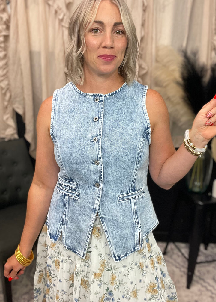 Denim Washed Button Vest