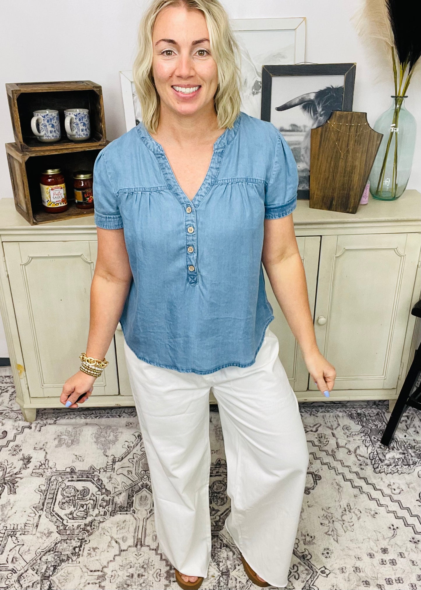 CHAMBRAY HALF BUTTON YOKE DETAIL BLOUSE: CHAMBRAY