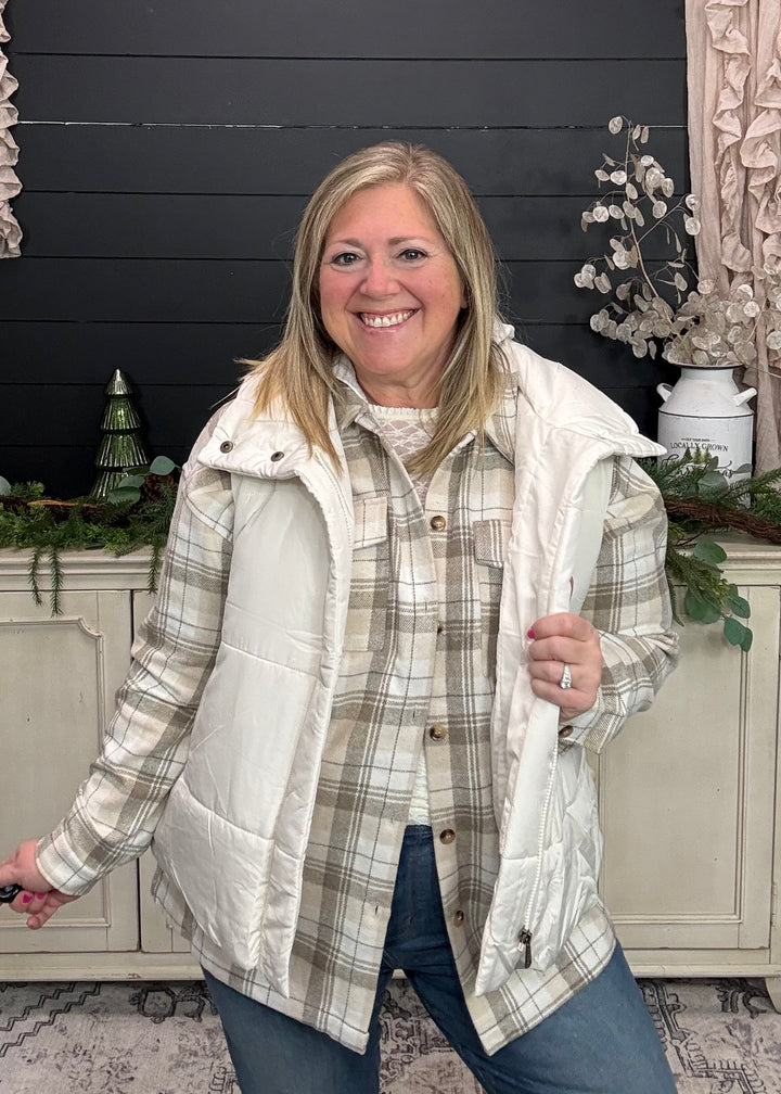 Ivory Summit Puffer Vest