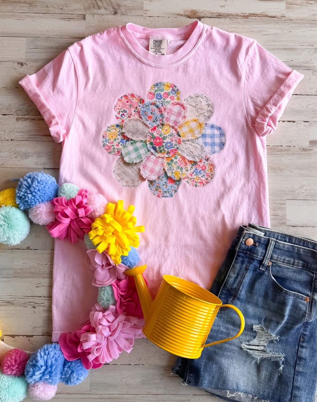 Faux Patchwork Floral Daisy Graphic Tee