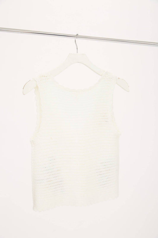 FLORAL EMBROIDERY FRONT TIE CROCHET VEST TOP : IVORY