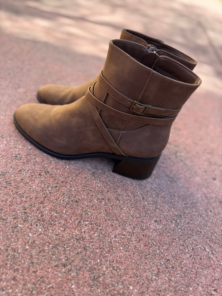 SPRUCE BOOT - BROWN