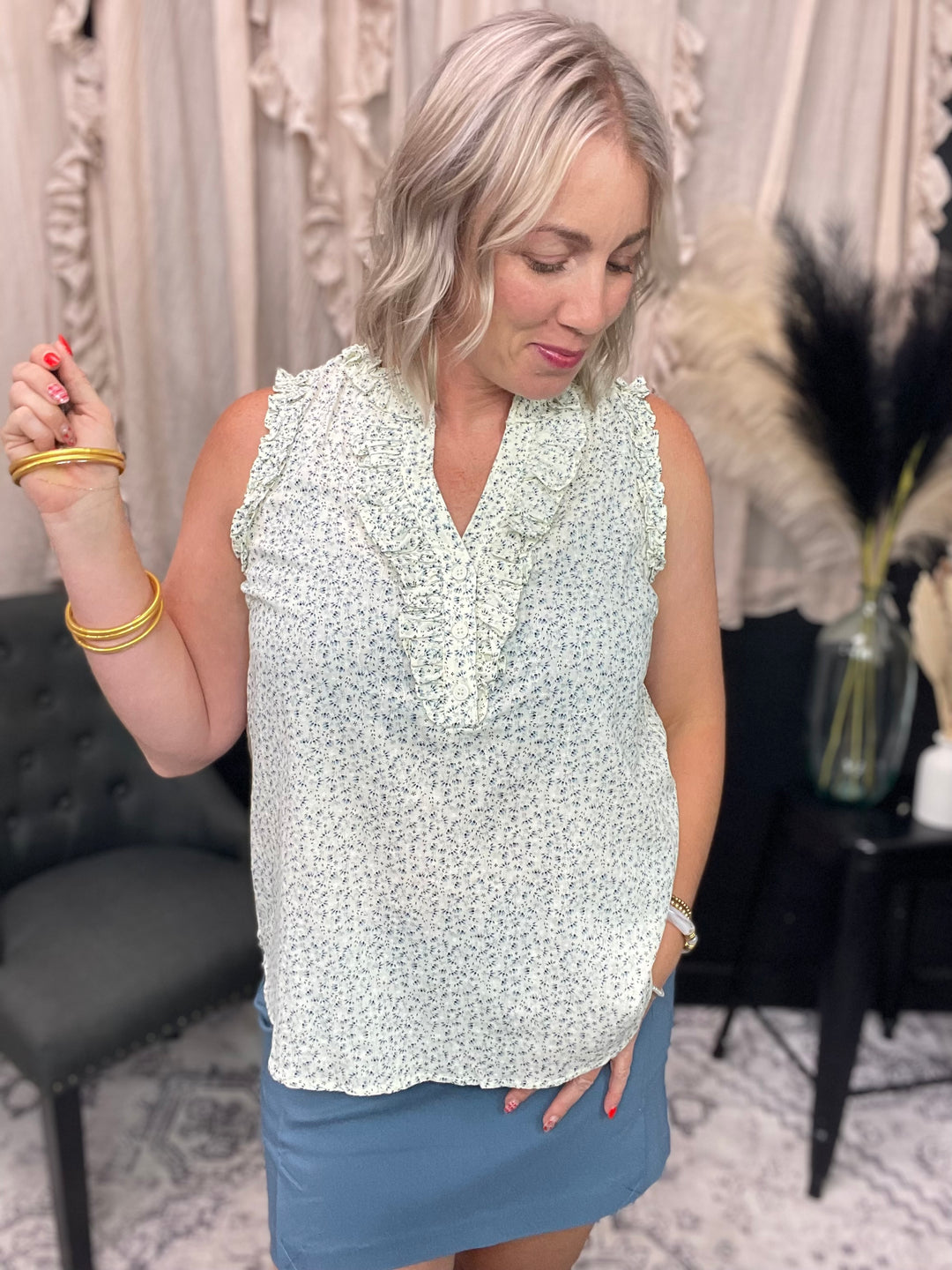 Cotton Ditzy Floral V-Neck Ruffled Sleeveless Top