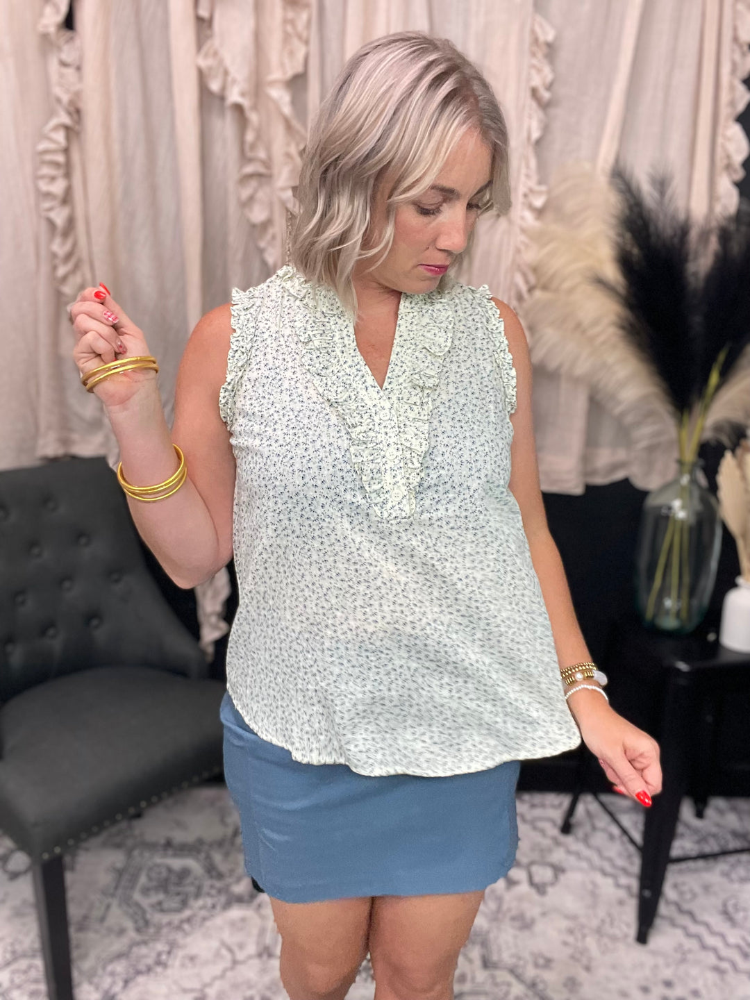 Cotton Ditzy Floral V-Neck Ruffled Sleeveless Top