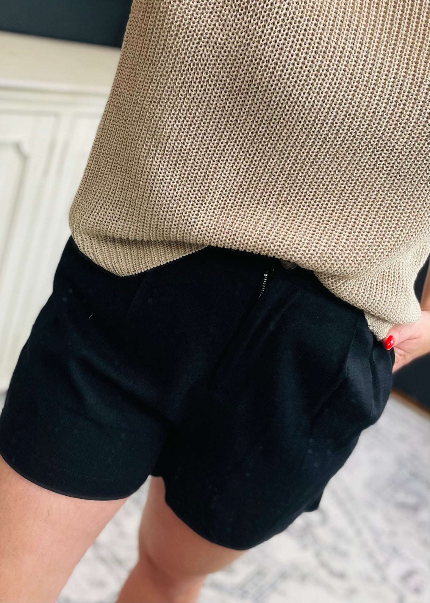 Black High Waist Pleated Shorts