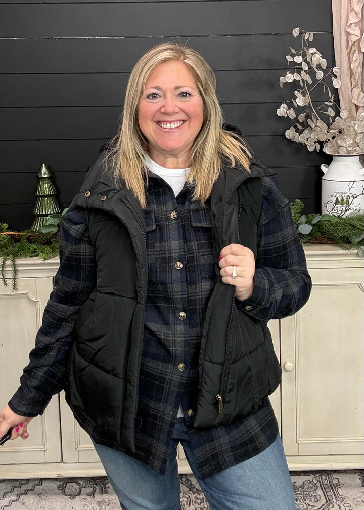 Black Summit Puffer Vest