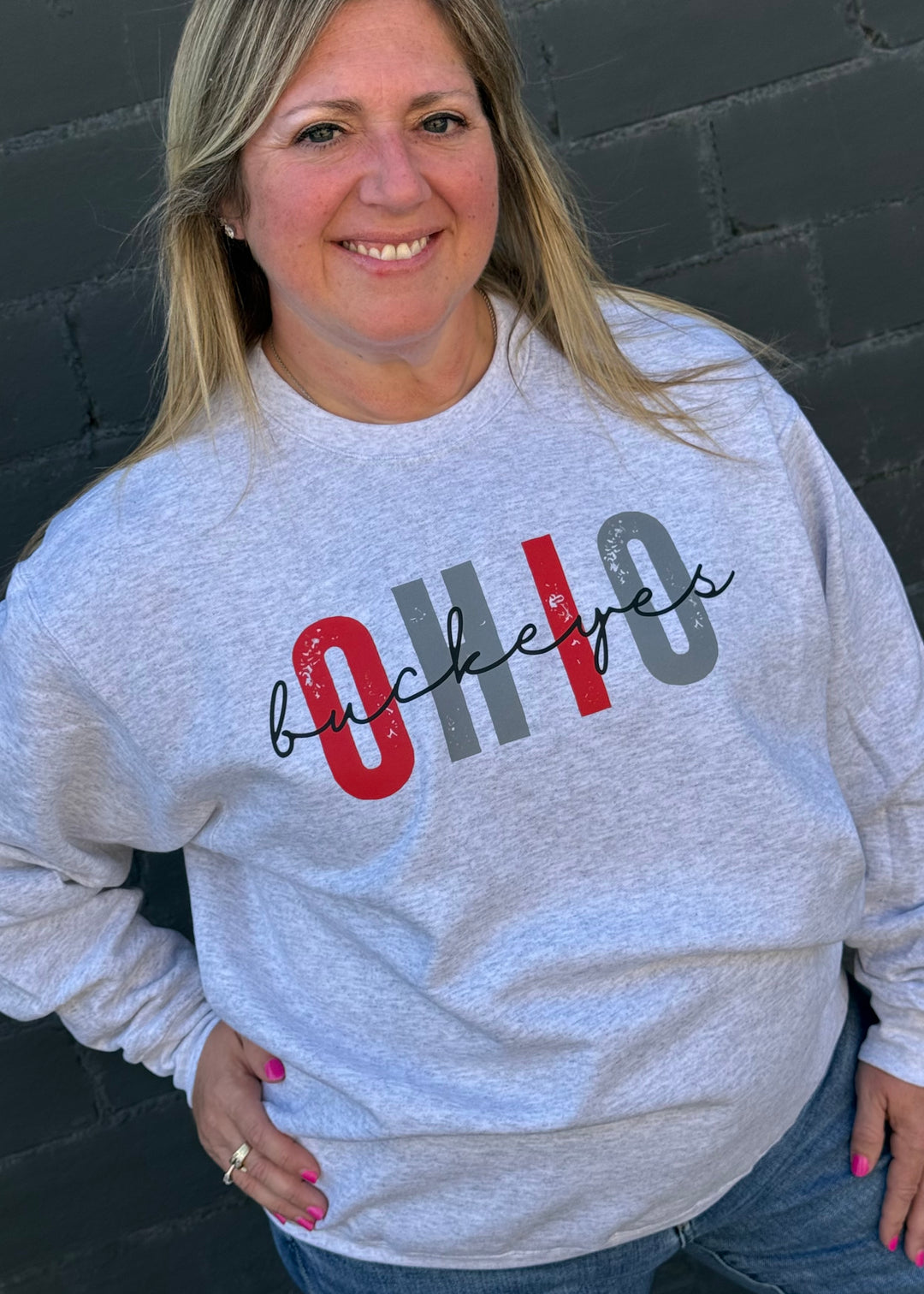 DISTRESSED OHIO BUCKEYES GRAPHIC PULLOVER - MADE TO ORDER