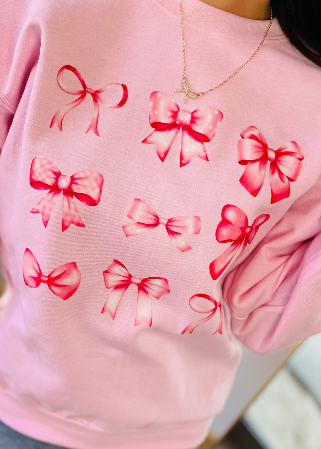 Bow Graphic Pullover