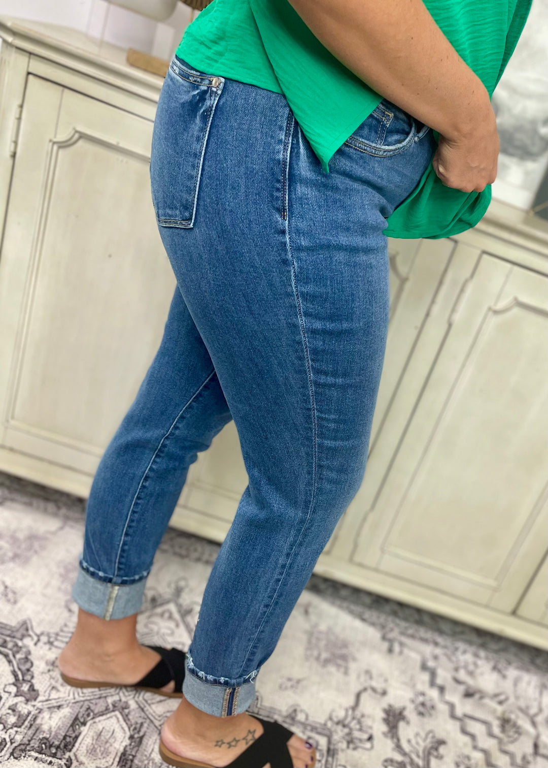Judy Blue 82624 - Mid Rise Vintage Wash Boyfriend