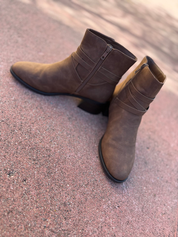 SPRUCE BOOT - BROWN