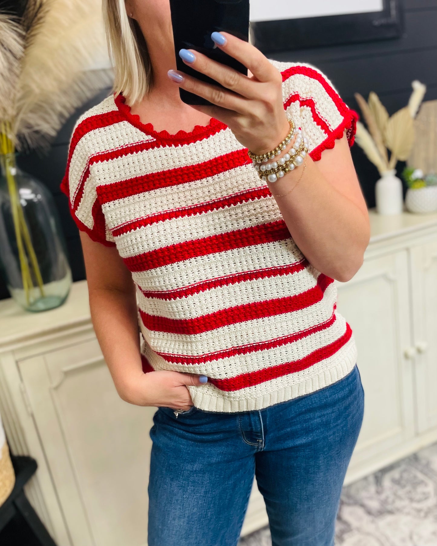 STRIPE SCALLOP TRIM SHORT SLEEVE CROCHET SWEATER