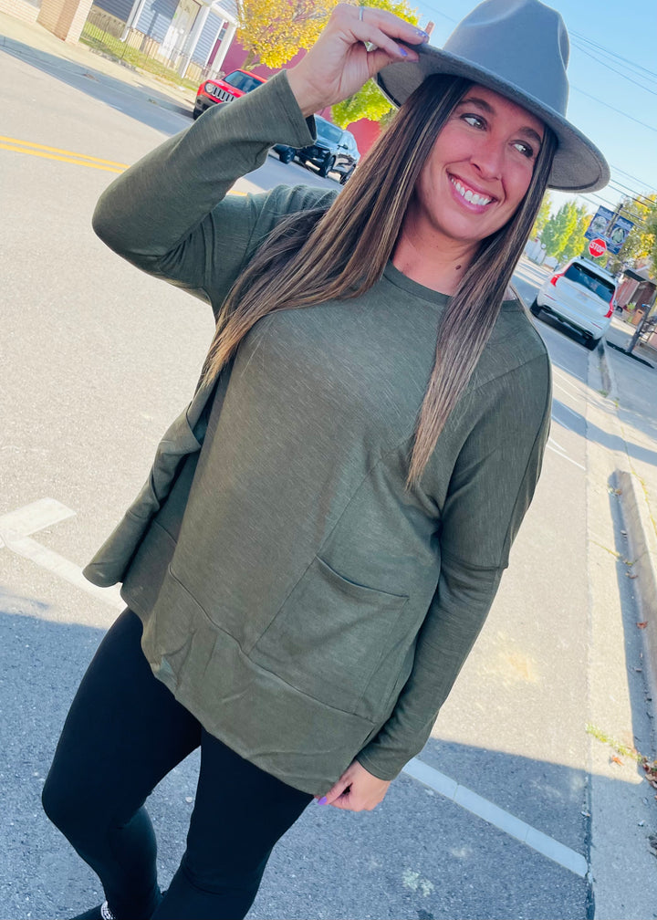 Olive - Weekend Ease Pocket Top