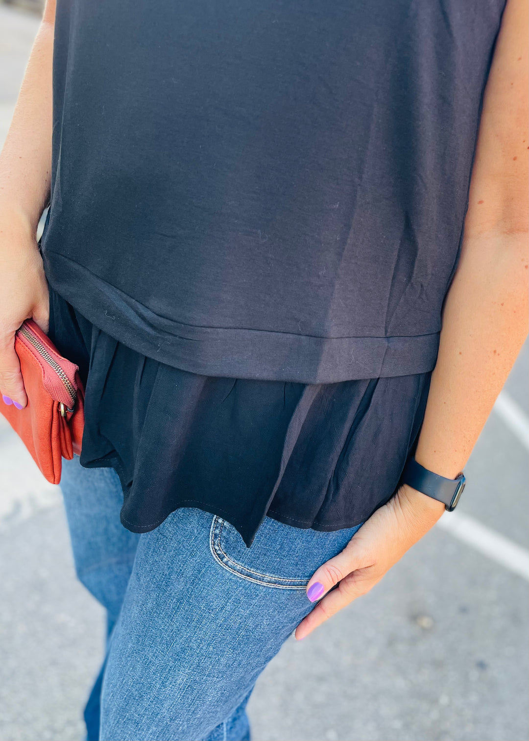 Black - Twist Front Burn Out Top