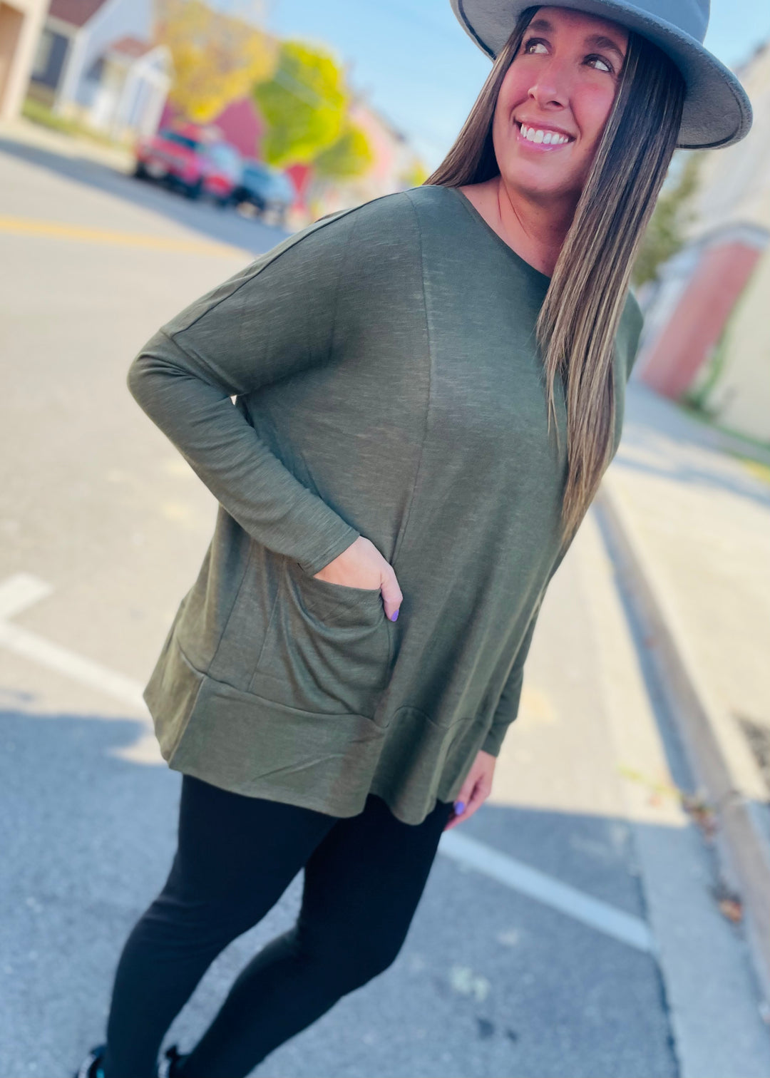 Olive - Weekend Ease Pocket Top