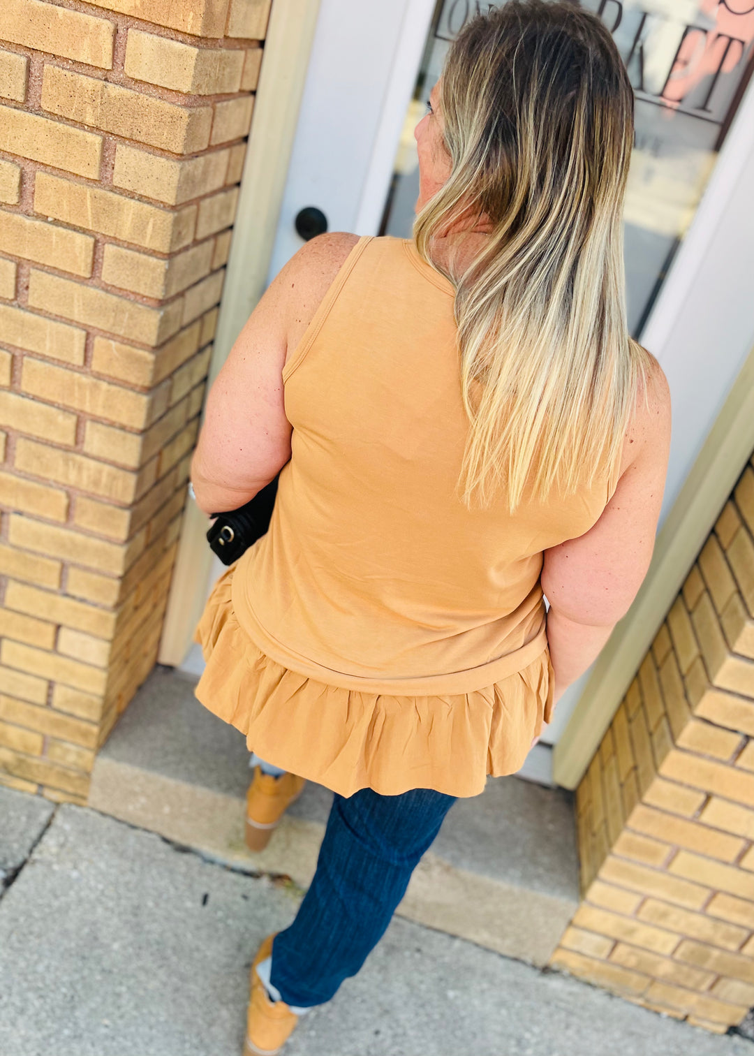 Mustard - Twist Front Burn Out Top