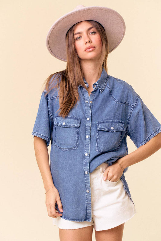 SHORT SLEEVE OVERSIZED DENIM BUTTON DOWN SHIRT