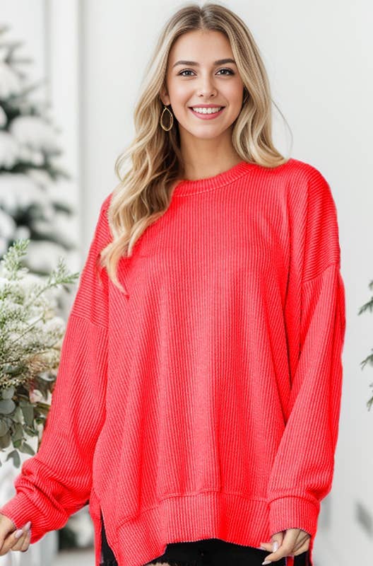RED WAVE RIB OVERSIZED SWEATSHIRT WITH SIDE SLIT