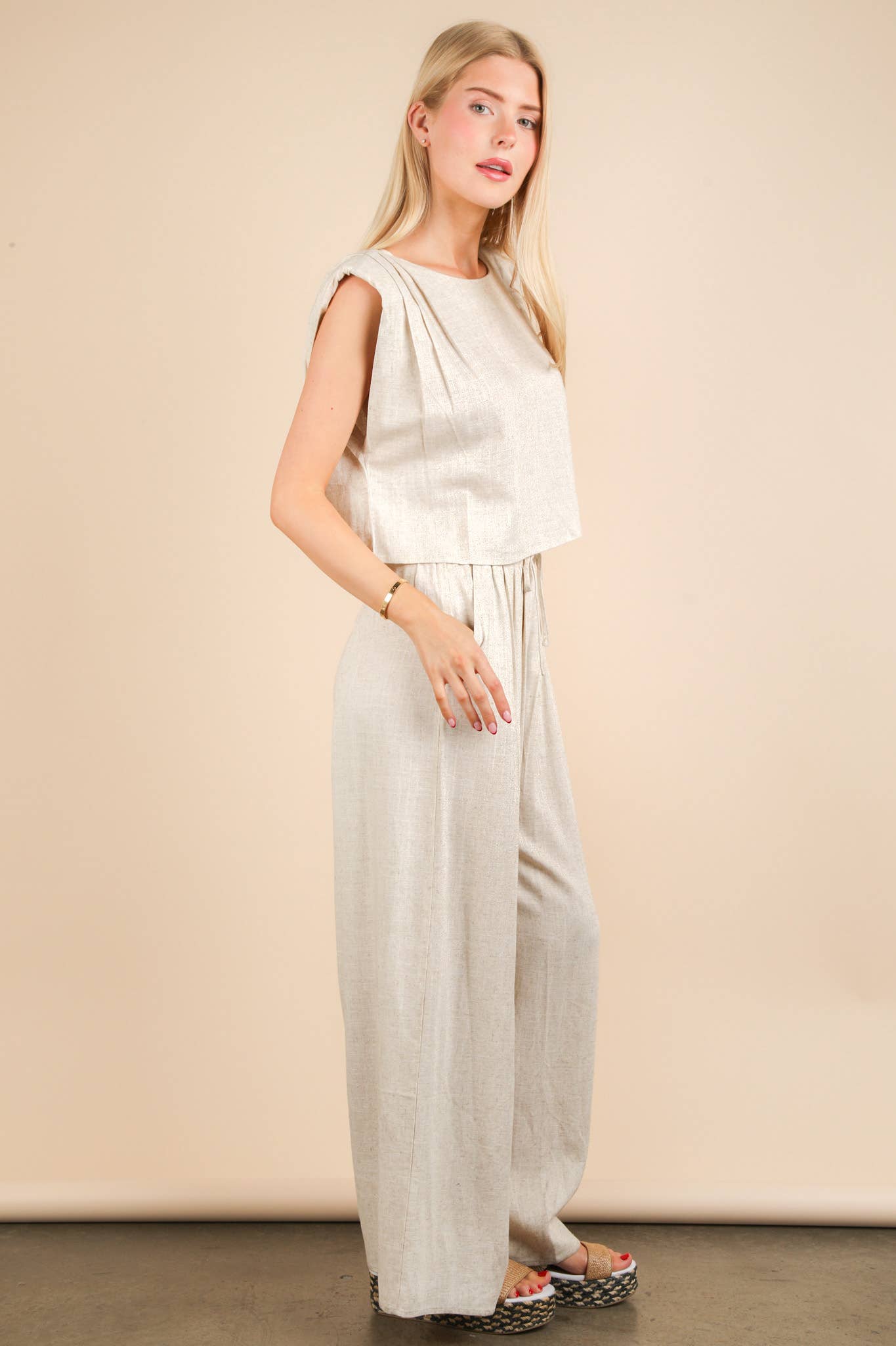 Solid Woven Top: Olive