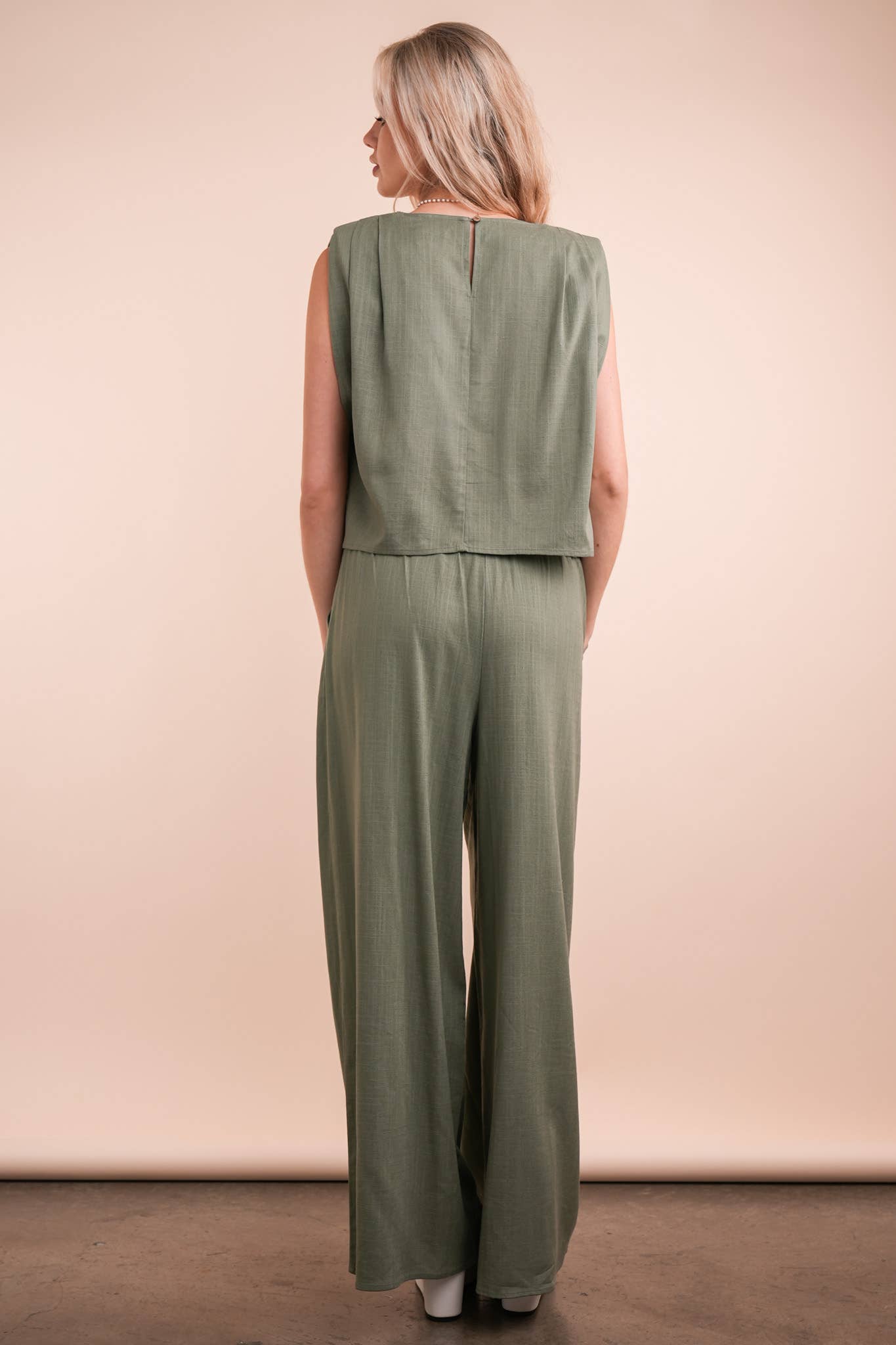 Solid Woven Top: Olive