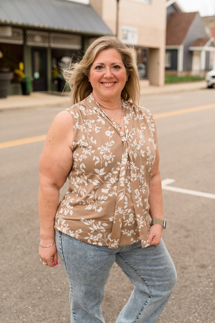FLORAL KNIT TIE NECK LAYERING TANK: Taupe/Ivory